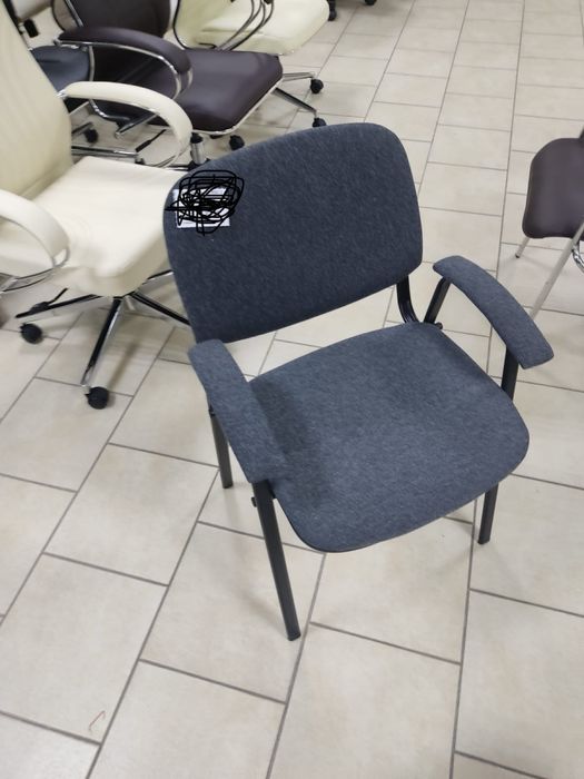 Продам стул отличный