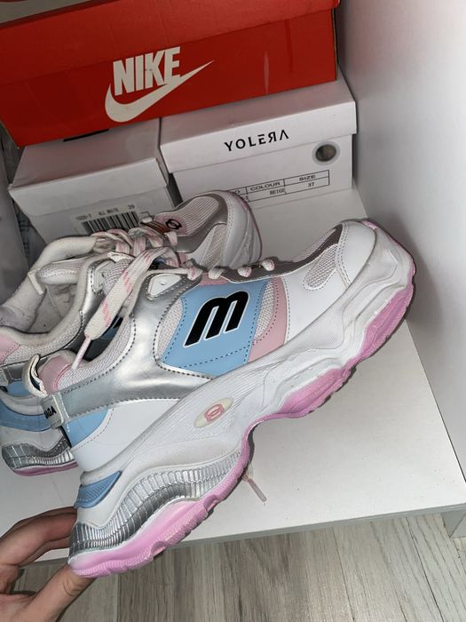 Дамски маратонки