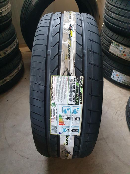 255/55R18 ATTURO AZ850 109V XL *RFT OUTLET DOT 16