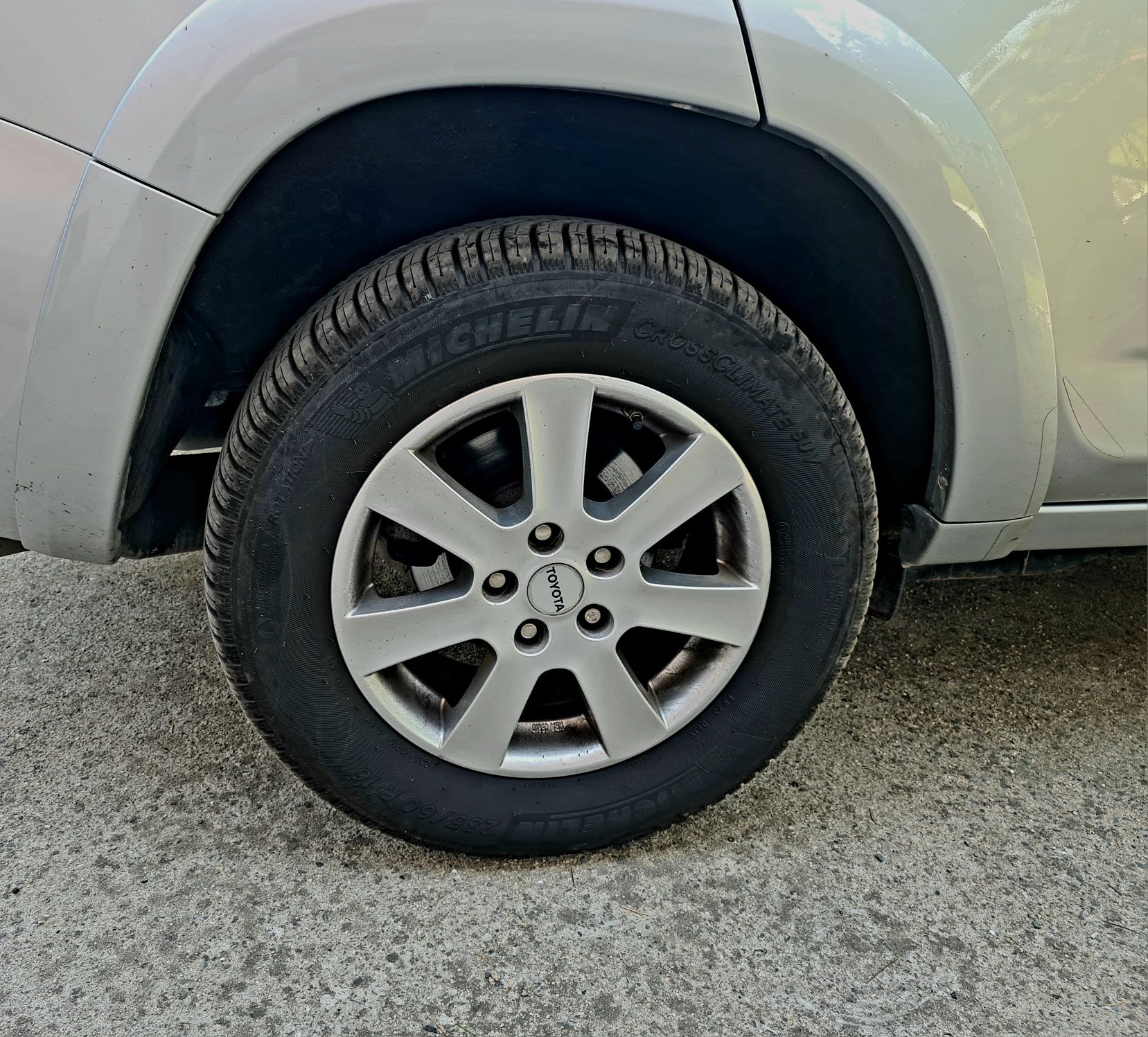 Toyta RAV4 в отлично състояние