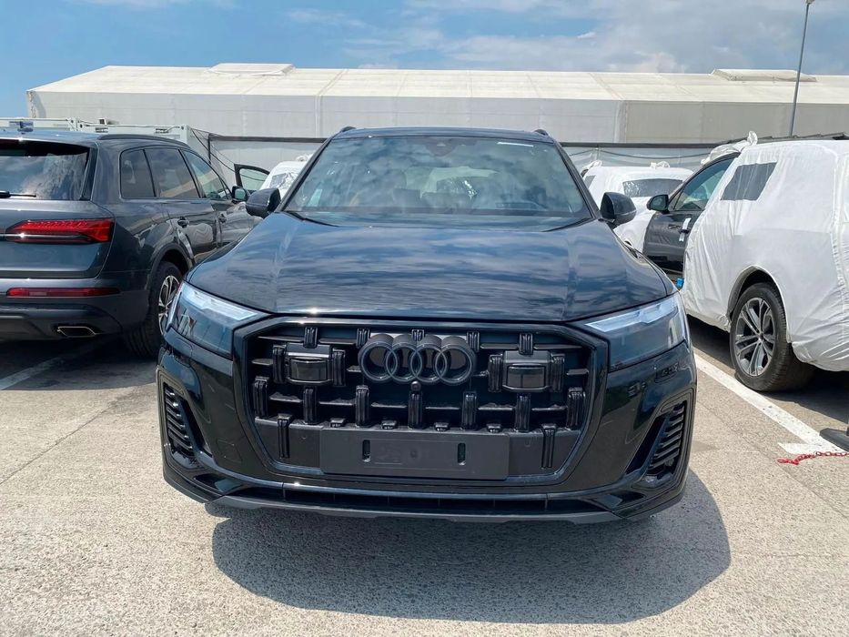 Audi Q7 Audi Q7 SUV 45 TFSI quattro 185(252) kW(PS) tiptronic
