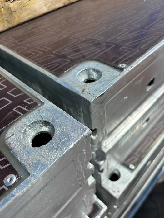 ÎnchiriereVânzare Panouri MetaliceAluminiu Soluții Profesionale 60KN