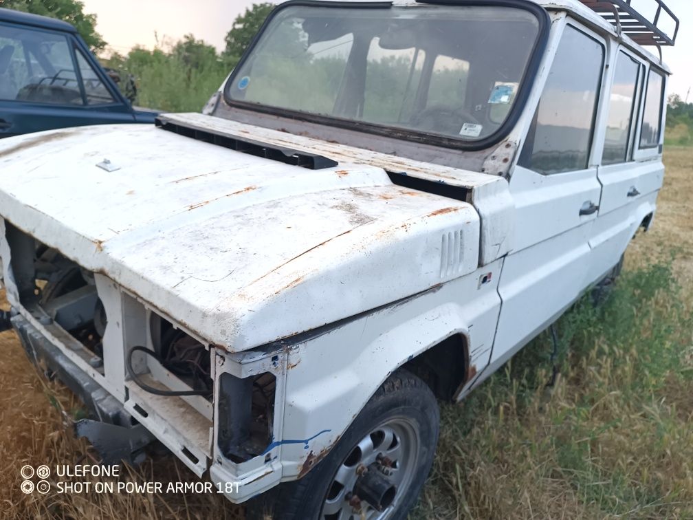 Vând Aro 11.4 motor golf