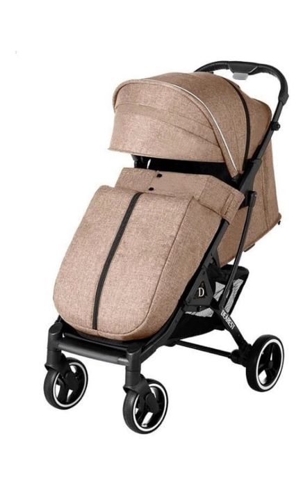 Коляска Dearest в отличном состоянии