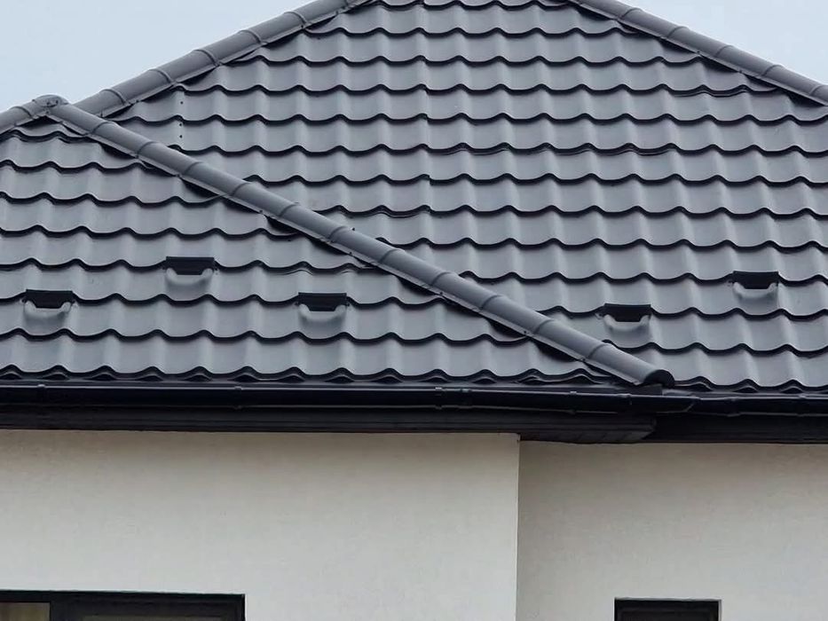 Executam orice tip de reparatie pentru acoperis si montam sisteme de