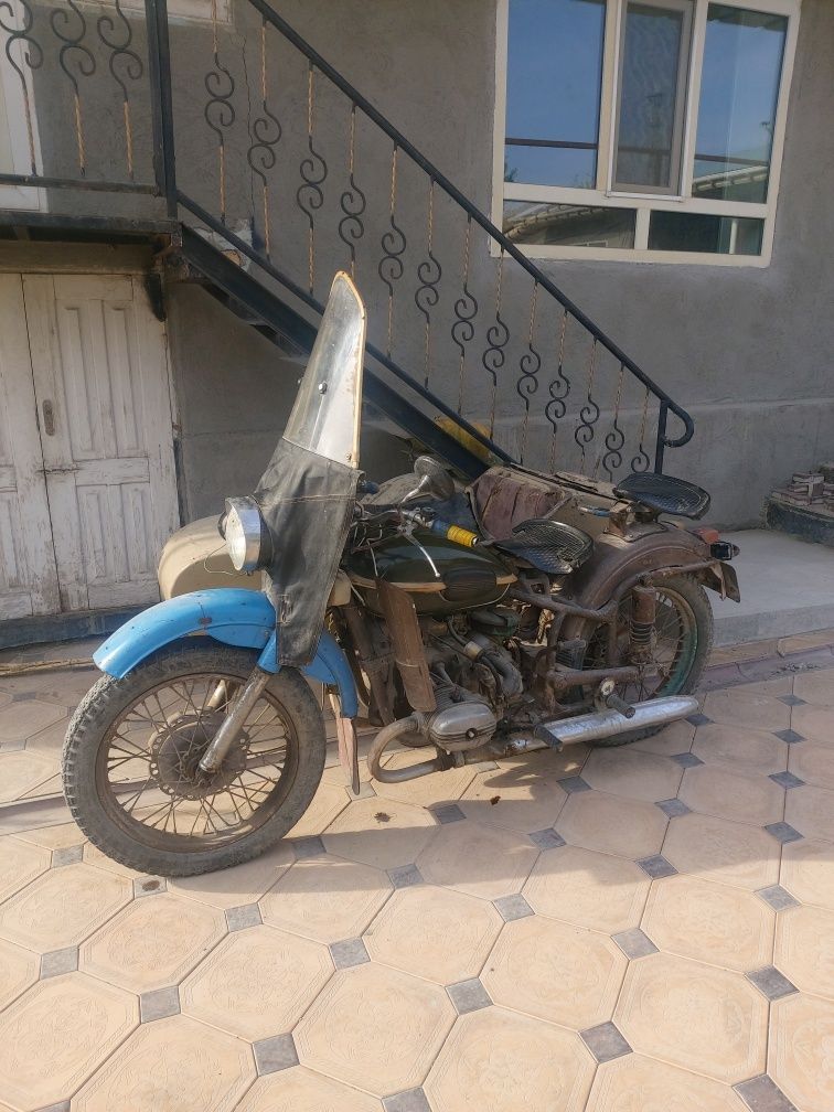 Мотоцикл Урал СССР