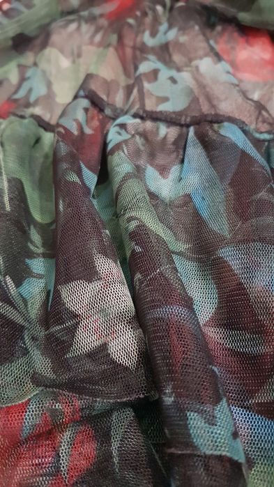 Rochie transparenta din tulle model floral