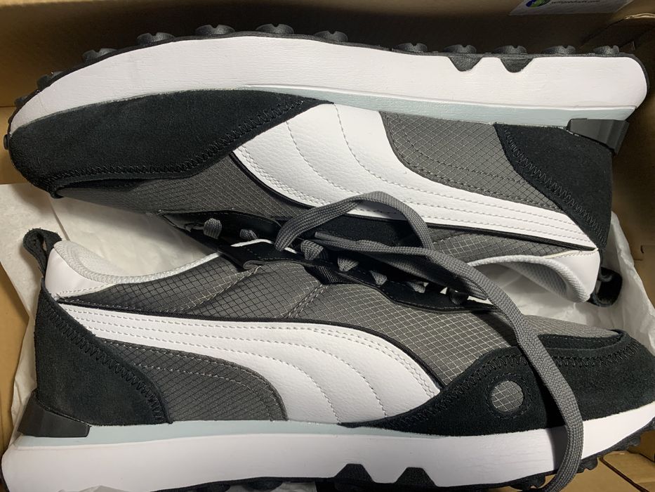 Продам оригинал кроссовки puma  абсолютно новые!