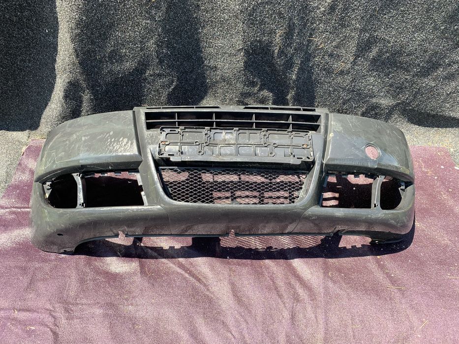Dezmembrez Bara fata de pe Fiat DOBLO 2005-2010