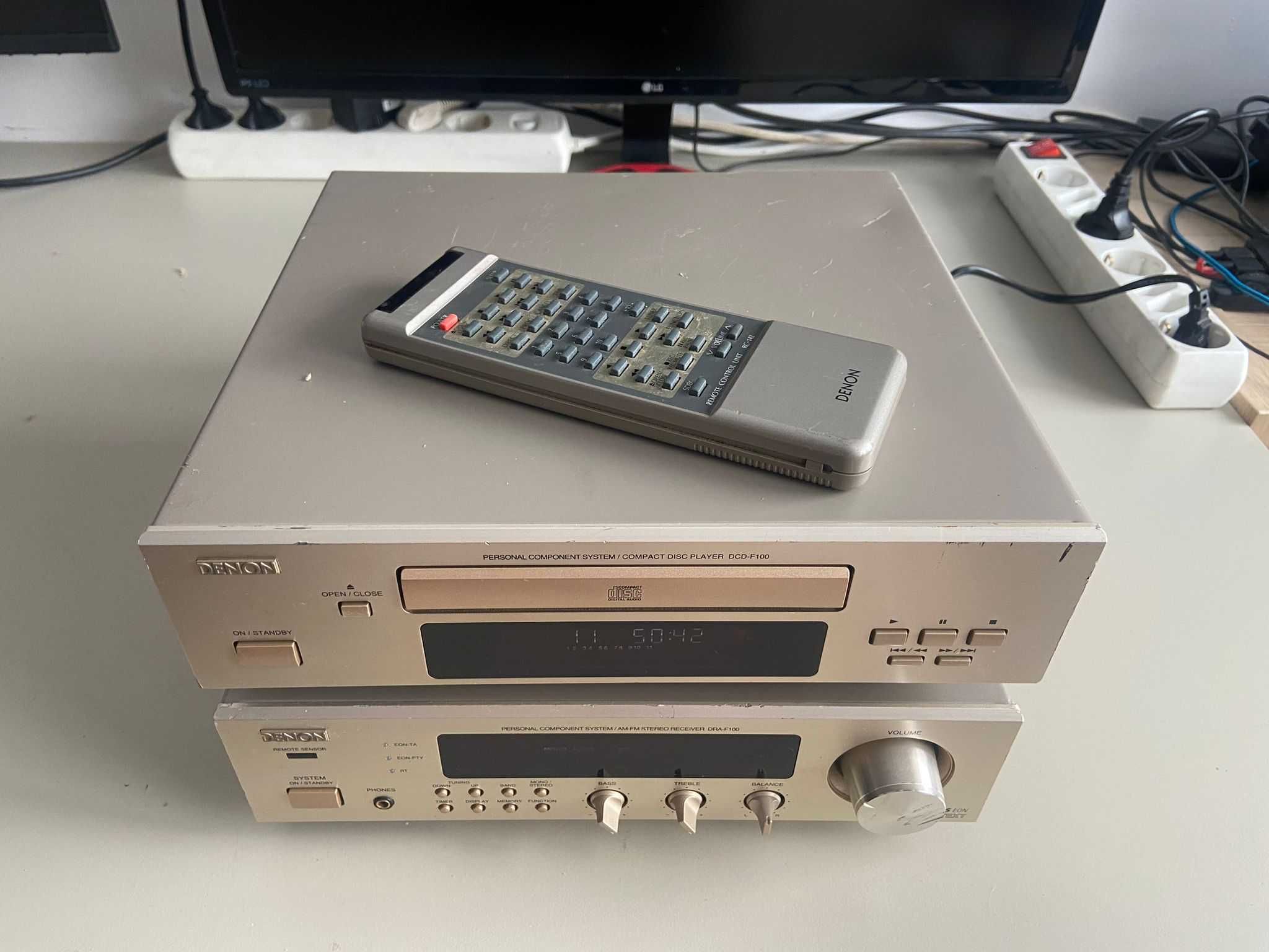 Vand Linie Audio Denon - Amp DEA-F100 si CD DCD F100 cu telecomanda