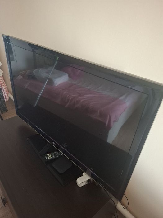 Продам телевизор