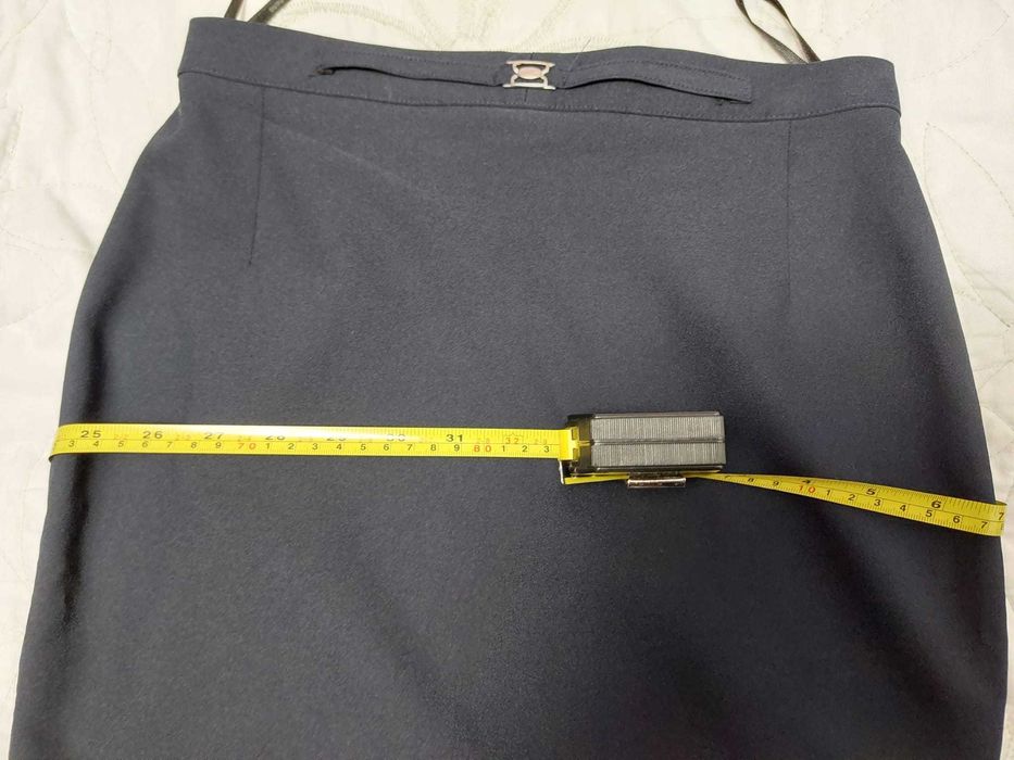 Fusta office, marime 44