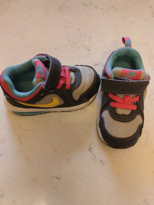 Маратонки детски Nike