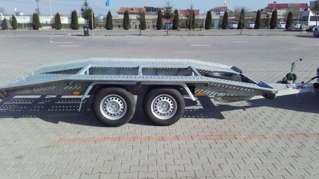 Inchiriez remorci / platforme auto.