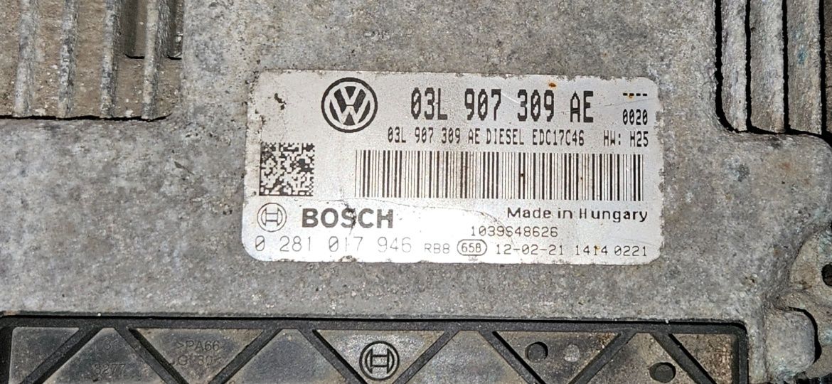 Calculator motor ECU Volkswagen Passat CC 2.0 tdi CFF cod 03L 907 309