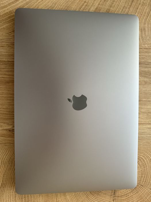 MacBook Pro 16" i7 32GB 512GB 2019г. Гаранция