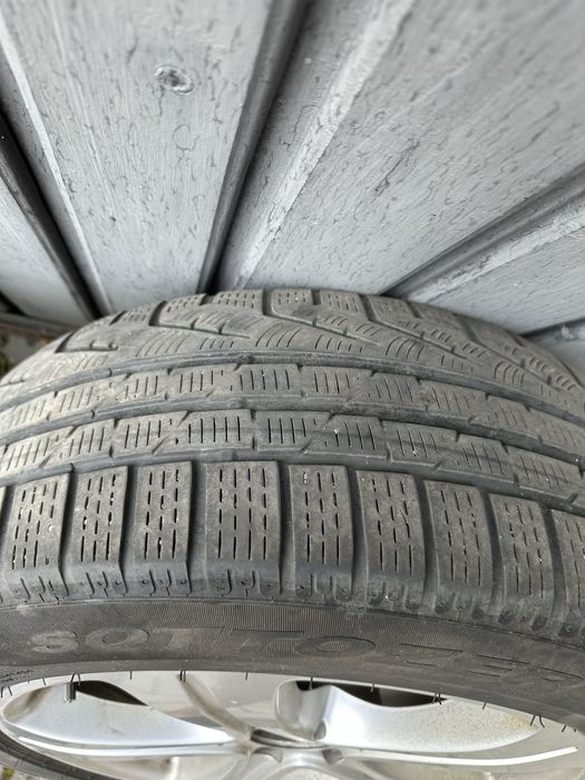 Jante Mercedes Benz cu anvelope de iarna Pirelli  225/55 R17