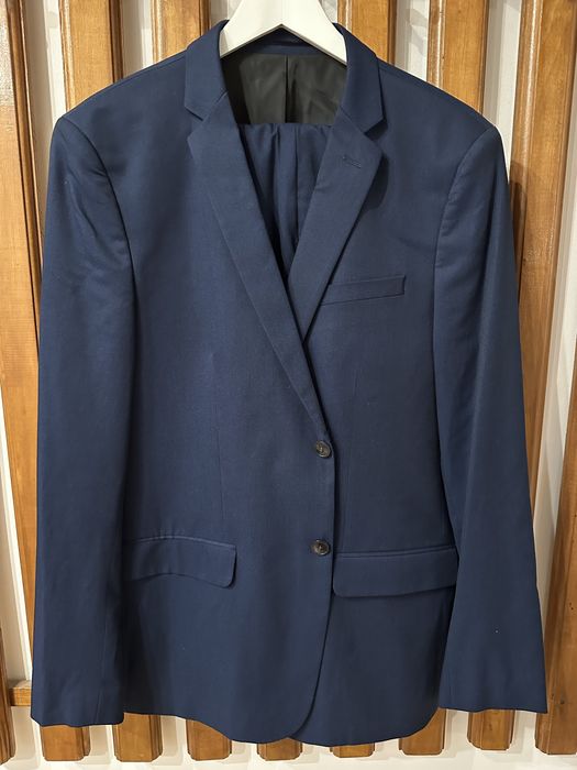 Diverse costume barbatesti Zara