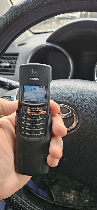 Нокиа 8910 i ретро легенда