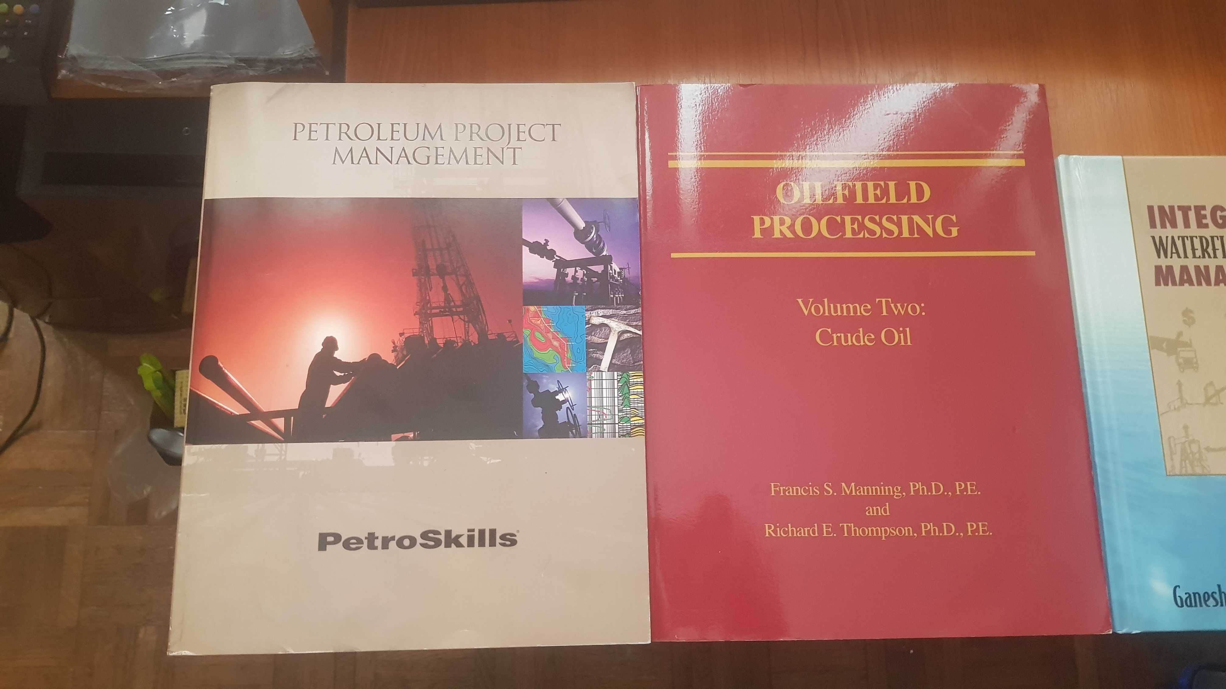 Carti tehnice Petrol si Gaze, Oilfield, Oil and Gas, PetroSkills, Rig