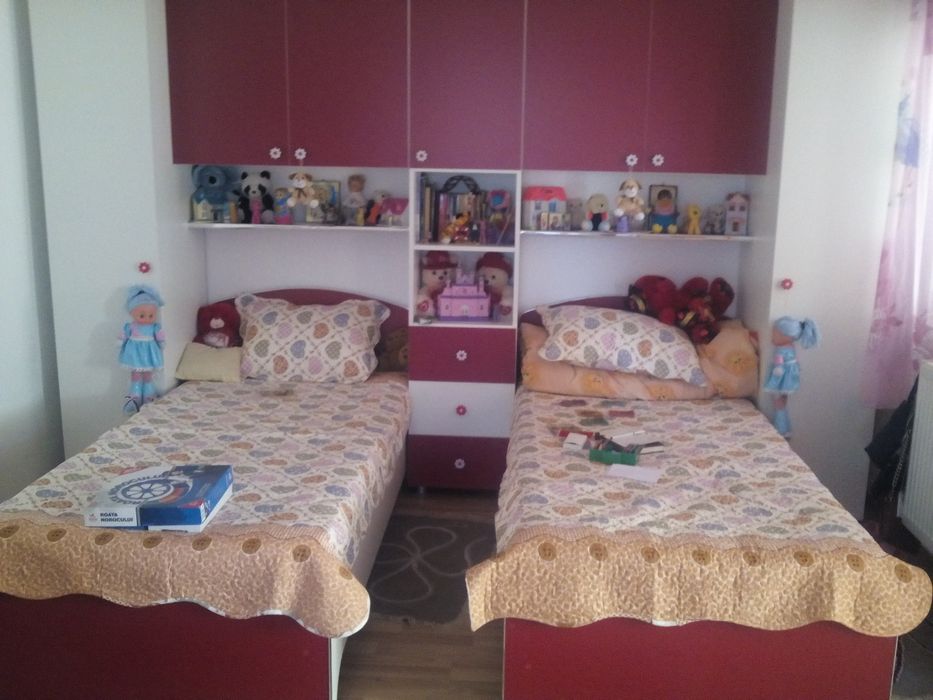 Vand mobila dormitor