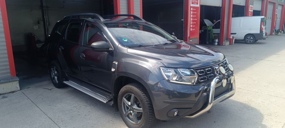 De vanzare Duster 4x2,1,6 benzina ,euro 6,,GARANTIE UN AN