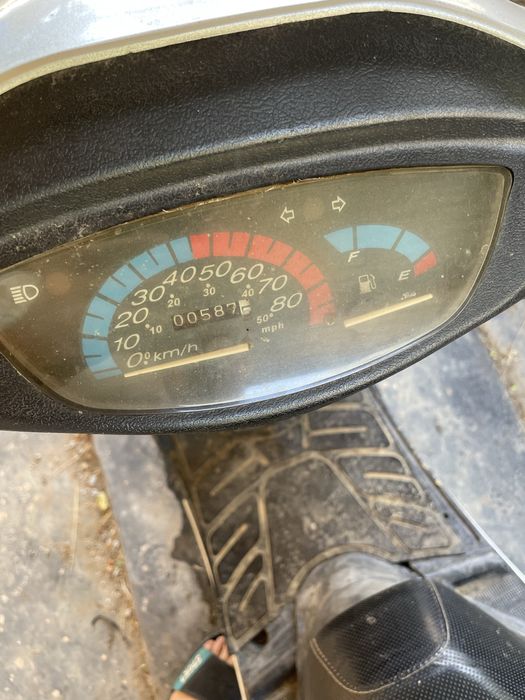 Vand scuter în 4t