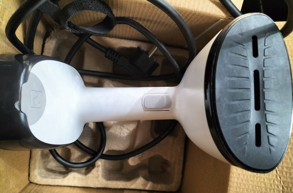 Aparat de călcat vertical cu abur Tefal - Acces Steam Pocket, 1300W