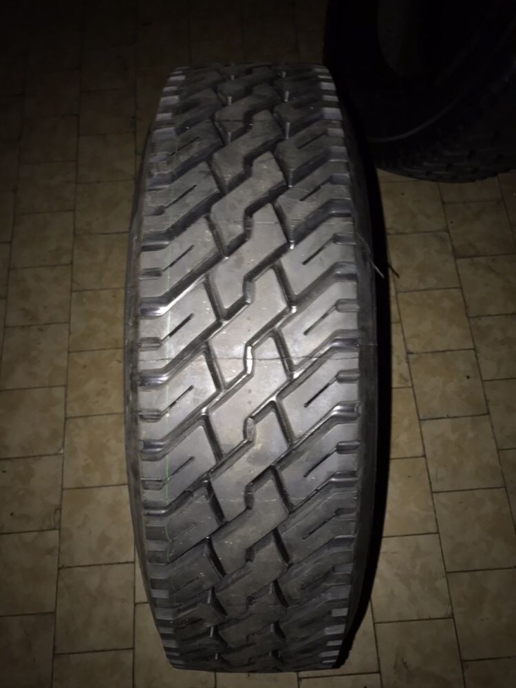 Anvelopa 215/75 R17,5 sau 235/75 R17,5 Calitate Premium Garantie 2 ani