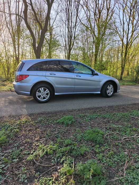 Vînd Mercedes R class 280