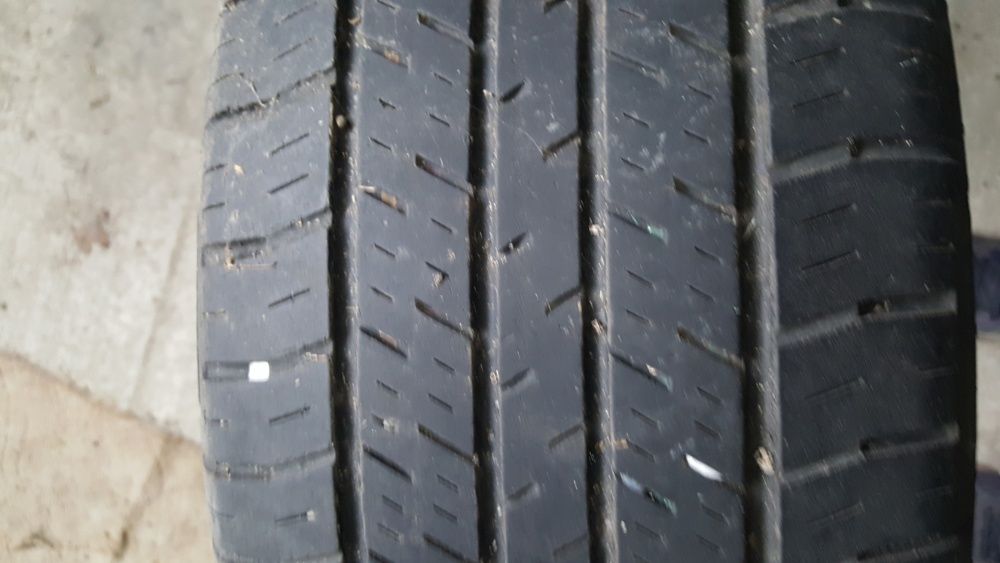 235 60 17 2 броя континентал