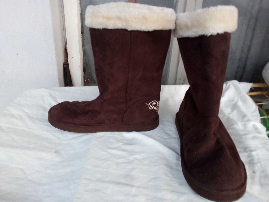 Дамски апрески / ботуши 39 номер