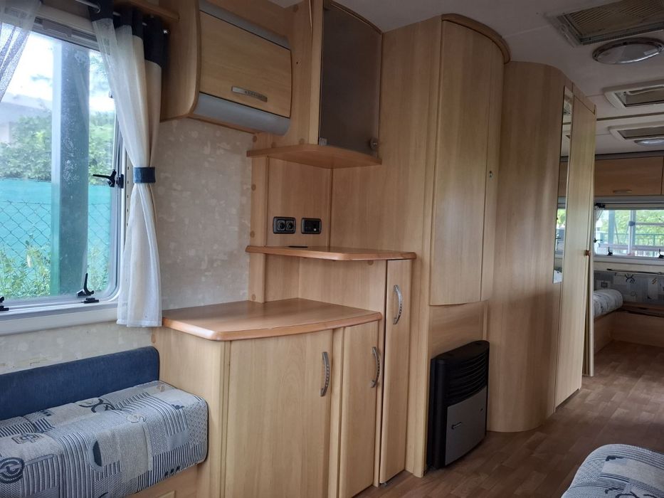 Каравана Sterling elit 8m