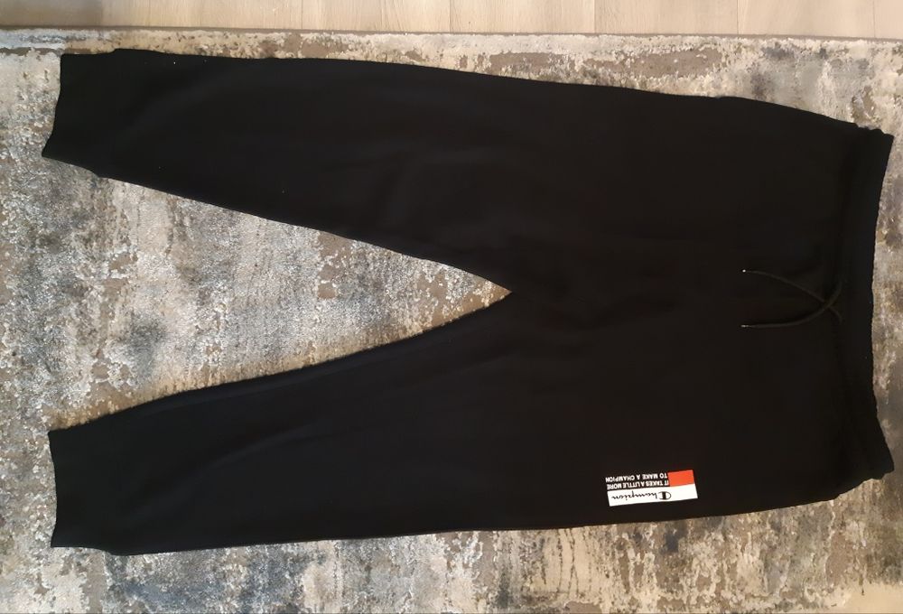 Pantaloni trening original "Champion"marimea XXL, NOU cu etichete!