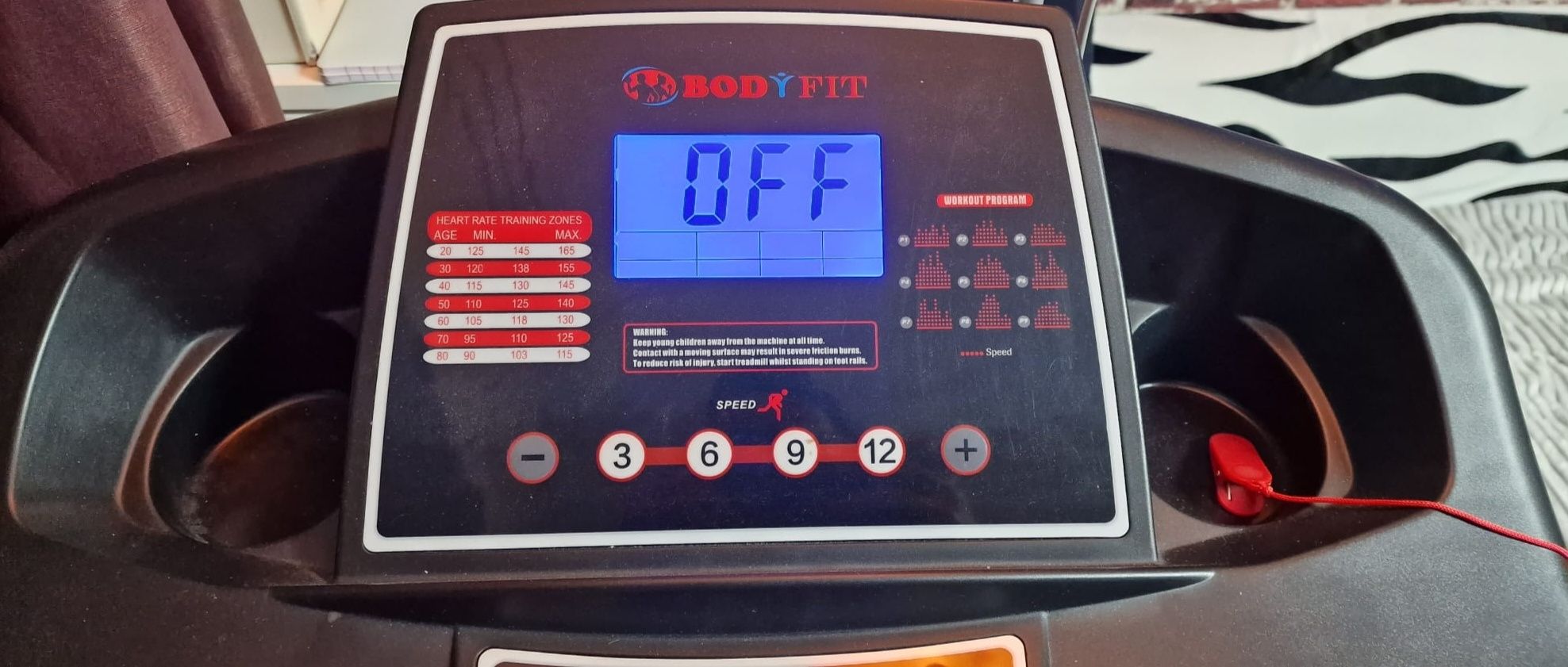 Bandă de alergat BodyFit  F5000