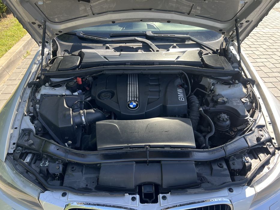BMW E90 320D full