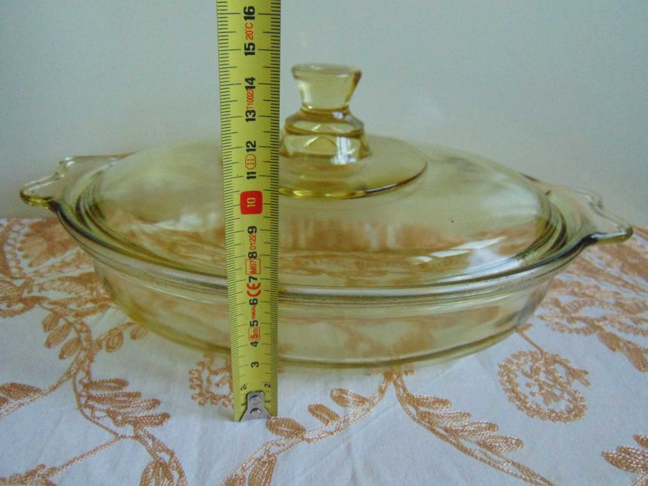 Старо йенско стъкло