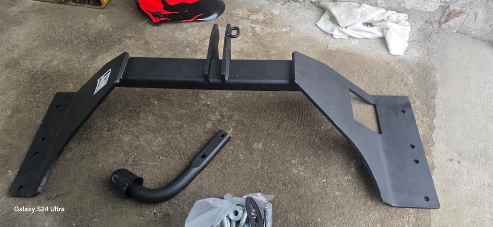 Теглич за Honda CV-R