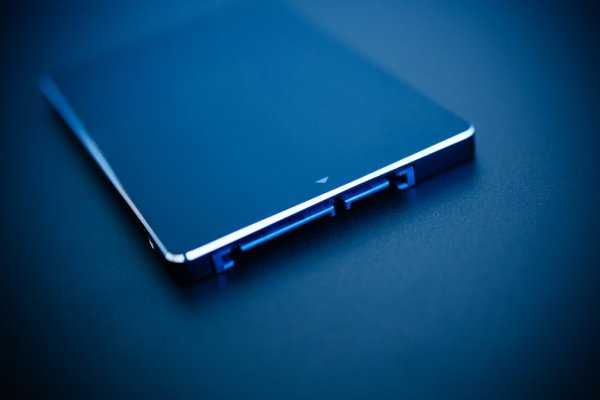 SSD диски для компов и ноутов новые в упаковке.