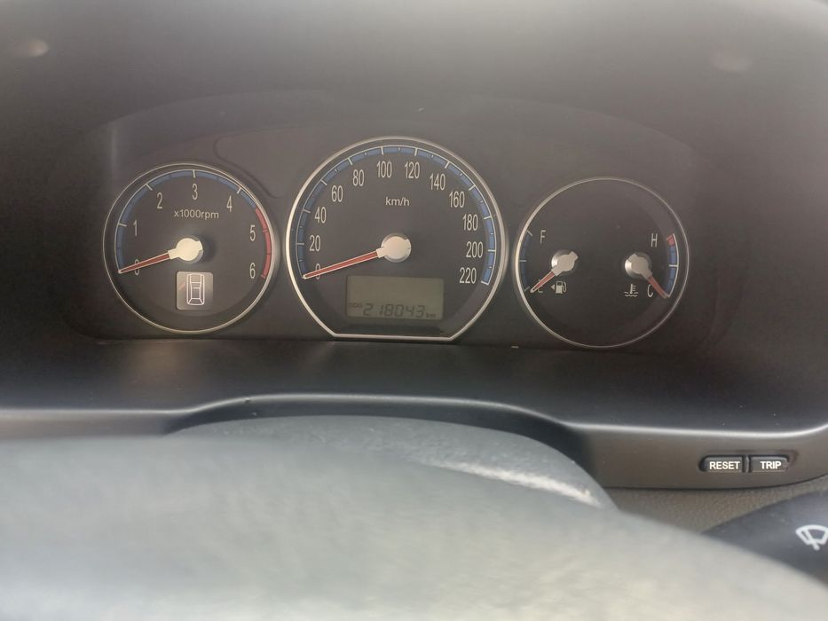 Vand hundai santa fe motor2.2 cutie manuala 7 locuri