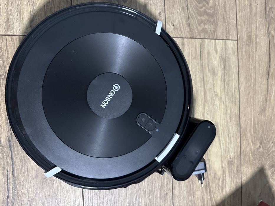 Умный робот пилесос