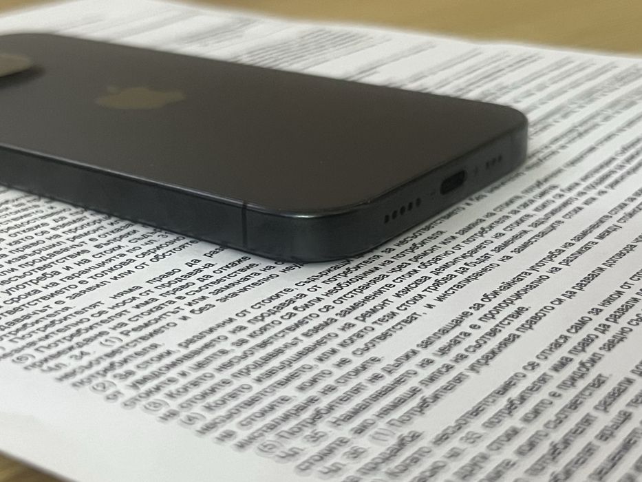 Бартер iPhone 15 Pro 128гб черен 22 месеца гаранция
