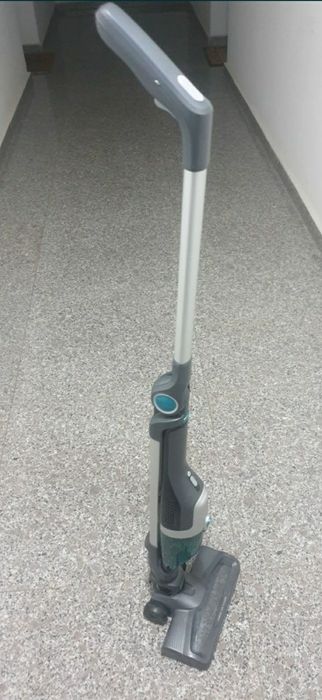 Aspirator vertical fara fir Rowenta X-trem Compact 2in1