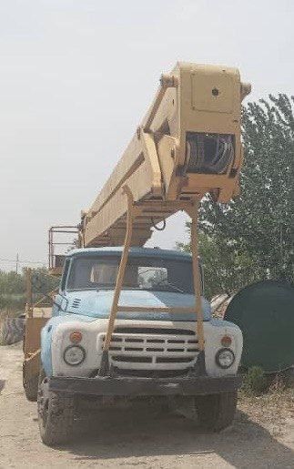 Продается зил авто вышка агп 22 на ходу