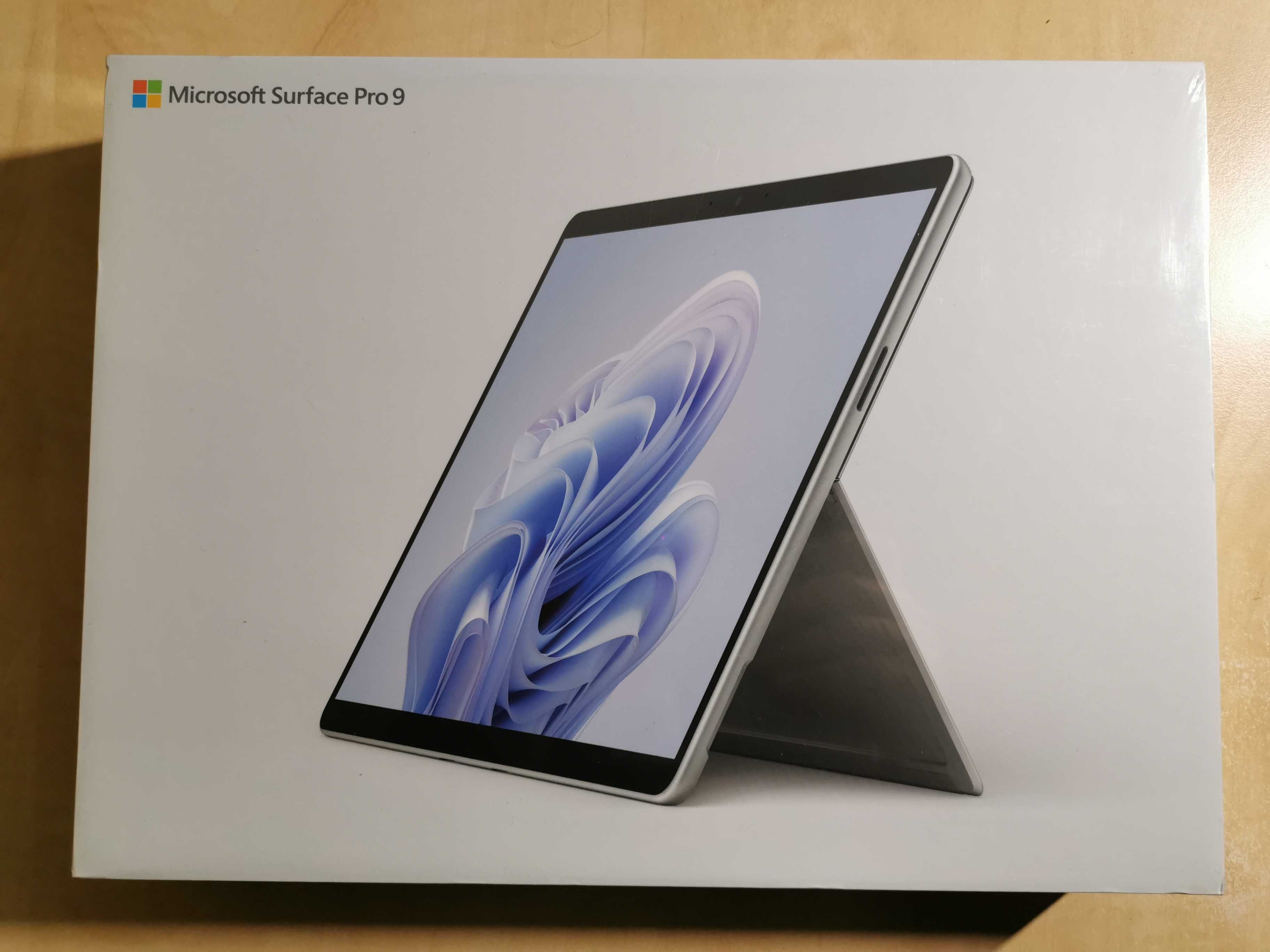 Microsoft Surface Pro9,laptop/tableta, Intel Core i5,platinium,sigilat