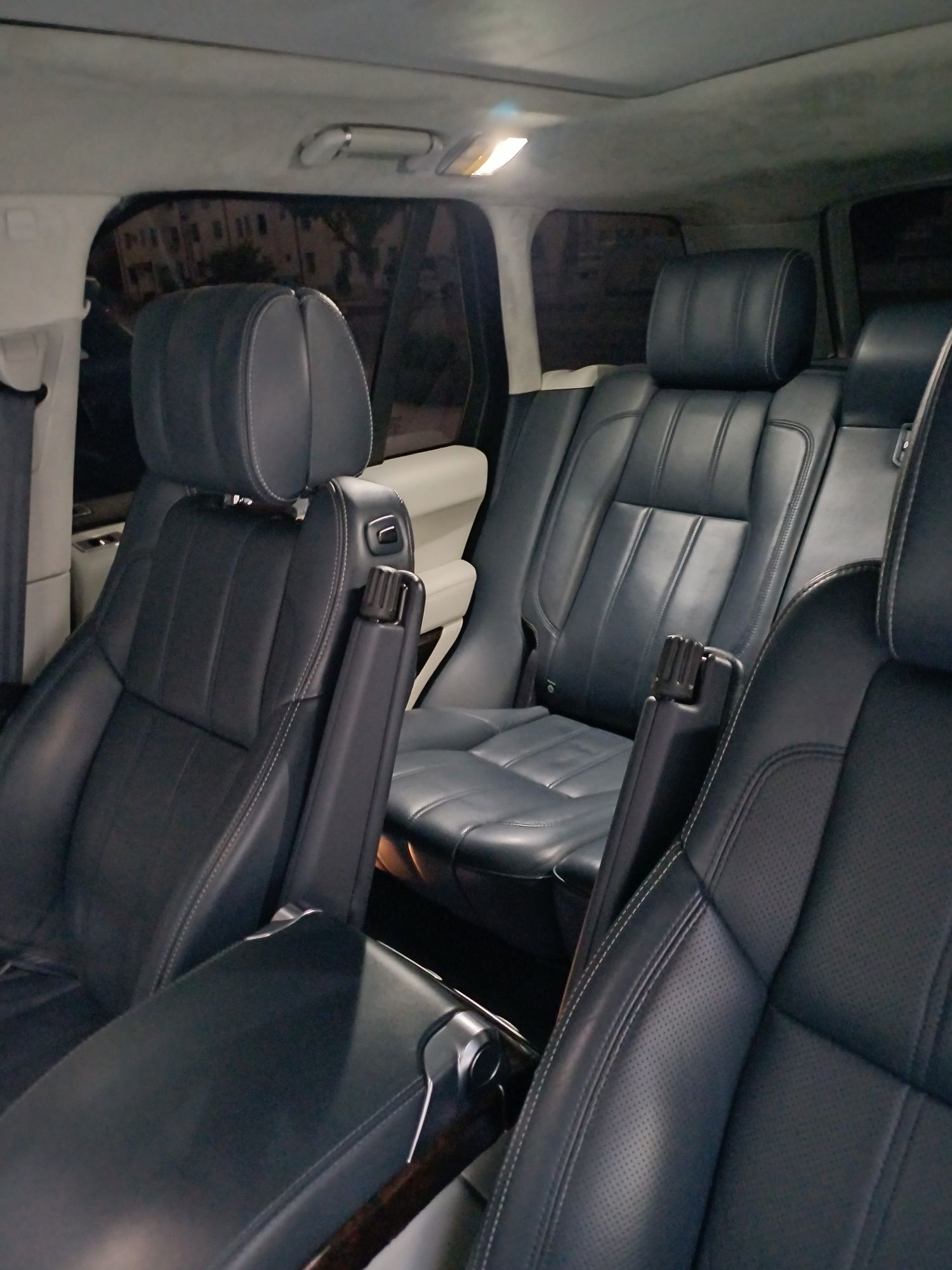Продаётся Range Rover в отличном состоянии