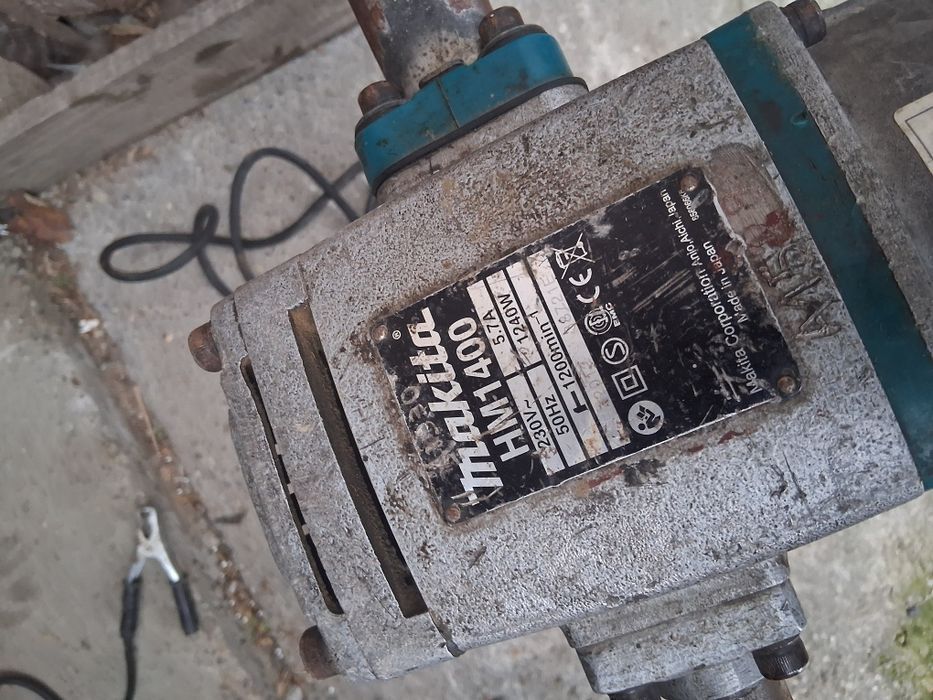 Vând: picamare,aparate de sudura și cositura electrica