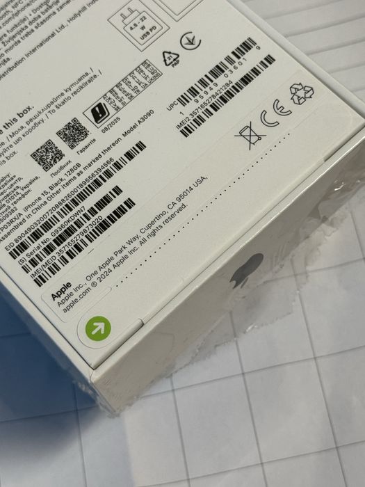 ***ЗАПЕЧАТАН 128GB iPhone 15 TTEC Гаранция A1 2027 г. Black / черен
