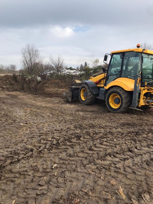 Vand sau schimb buldoexcavator