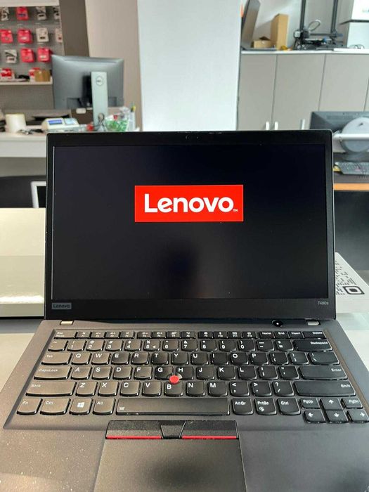 Lenovo ThinkPad T490s i7-8665u-16Gb ram-256Gb Ssd-Touchscreen